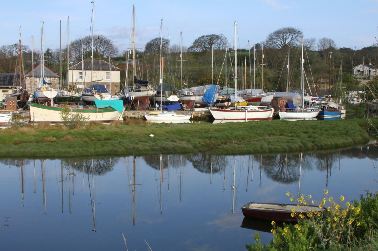 The Old Boathouse Gweek Exterior photo